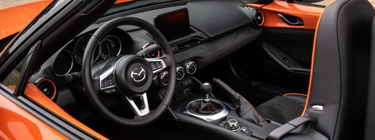 Mazda MX-5 interior
