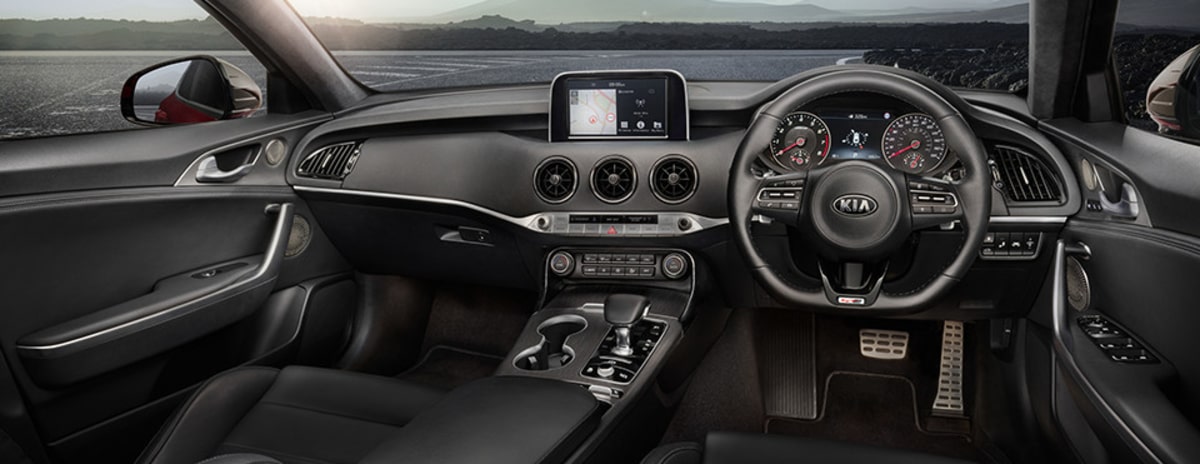 Nuestros turismos de desempeño accesibles preferidos: Kia Stinger GT-S 3 Nuestros turismos de desempeño accesibles preferidos: Kia Stinger GT-S