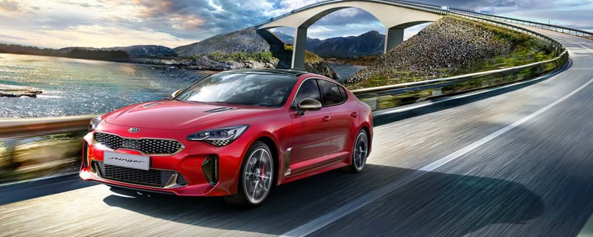Nuestros turismos de desempeño accesibles preferidos: Kia Stinger GT-S 1 Nuestros turismos de desempeño accesibles preferidos: Kia Stinger GT-S