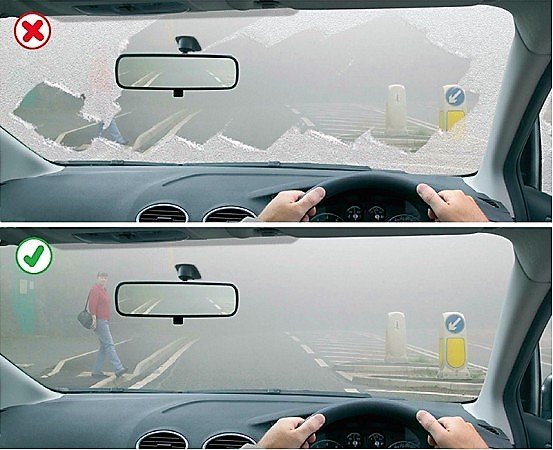 de-icing car windscreen