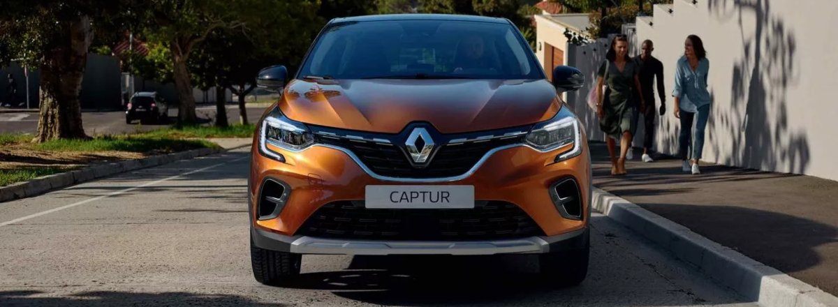 Renault Captur front view