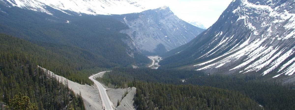 icefields parkway road trip