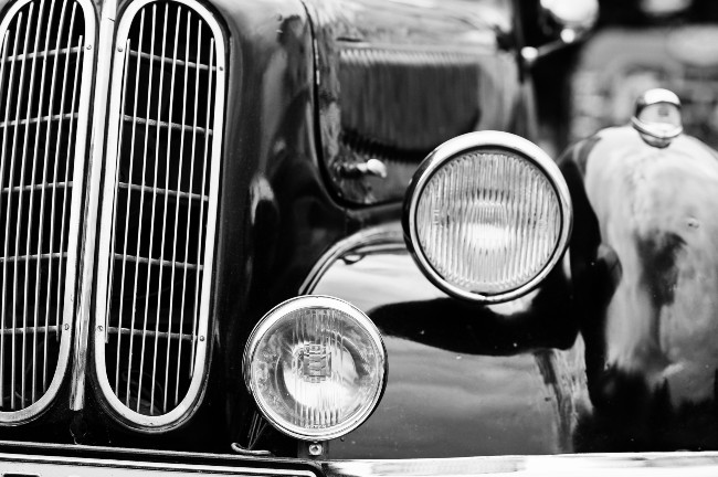 Headlights on a vintage car