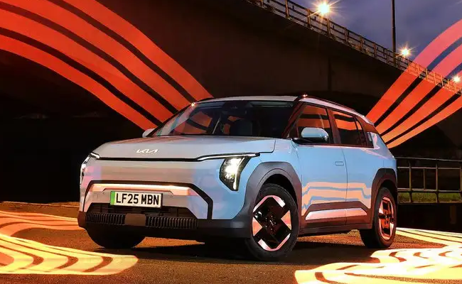 Small Electric SUV of the Year: Kia EV3 (Standard Range Air)
