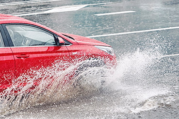 What Is Aquaplaning and How Can You Avoid It?