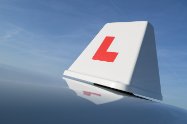 How to Find a Driving Instructor in the UK: What You Need to Check
