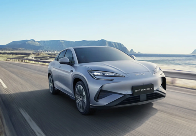 BYD Sealion 7