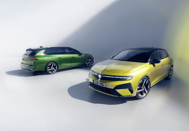 Vauxhall Astra and Vauxhall Sports Tourr