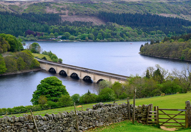 Road viaduct over Ladybower viewed from Crook hill